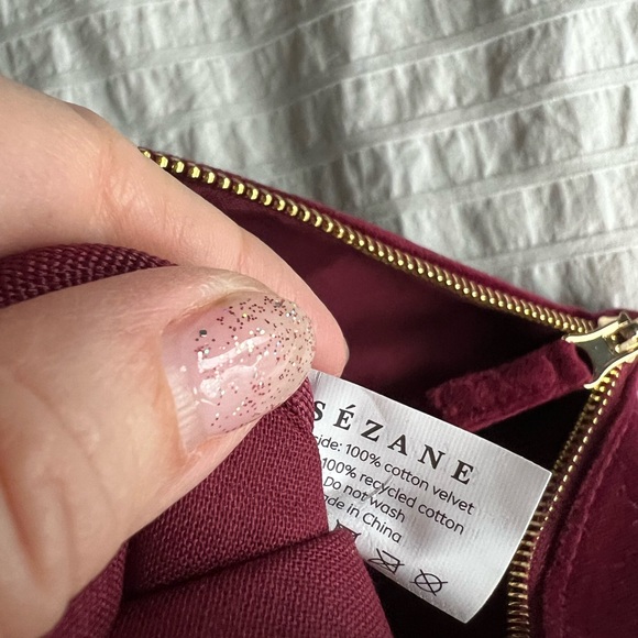 Sézane NWT Clutch pouch bag with magnetic closure- burgundy and rosewood - Picture 5 of 8